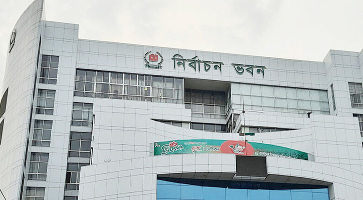 ফের দুই সিস্টেম ম্যানেজারকে বদলি করল ইসি
