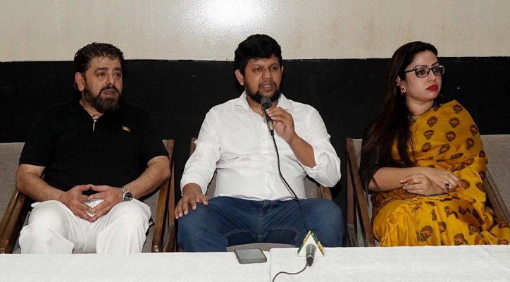এফডিসি পরিদর্শনে গিয়ে যে আশ্বাস দিলেন তথ্য উপদেষ্টা মাহফুজ