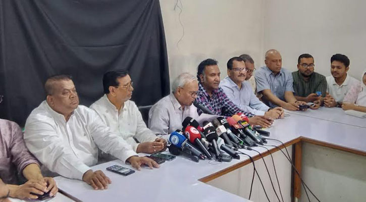 আ. লীগ নেতাদের ‘জামাই আদর’ করায় এখন আদালতে হুমকি দিচ্ছে: রিজভী 